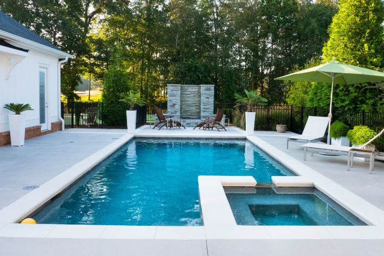 Dive into Luxury: Discover the Best Swimming Pool Manufacturer in India
